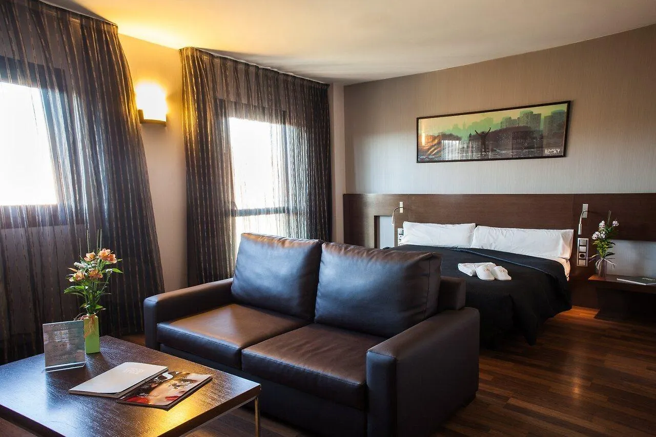 Tach Madrid Airport Hotel