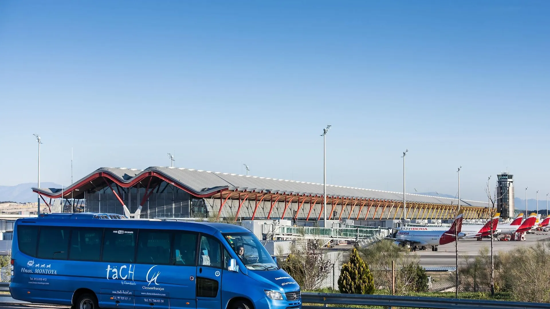 Tach Madrid Airport Hotel 4*,