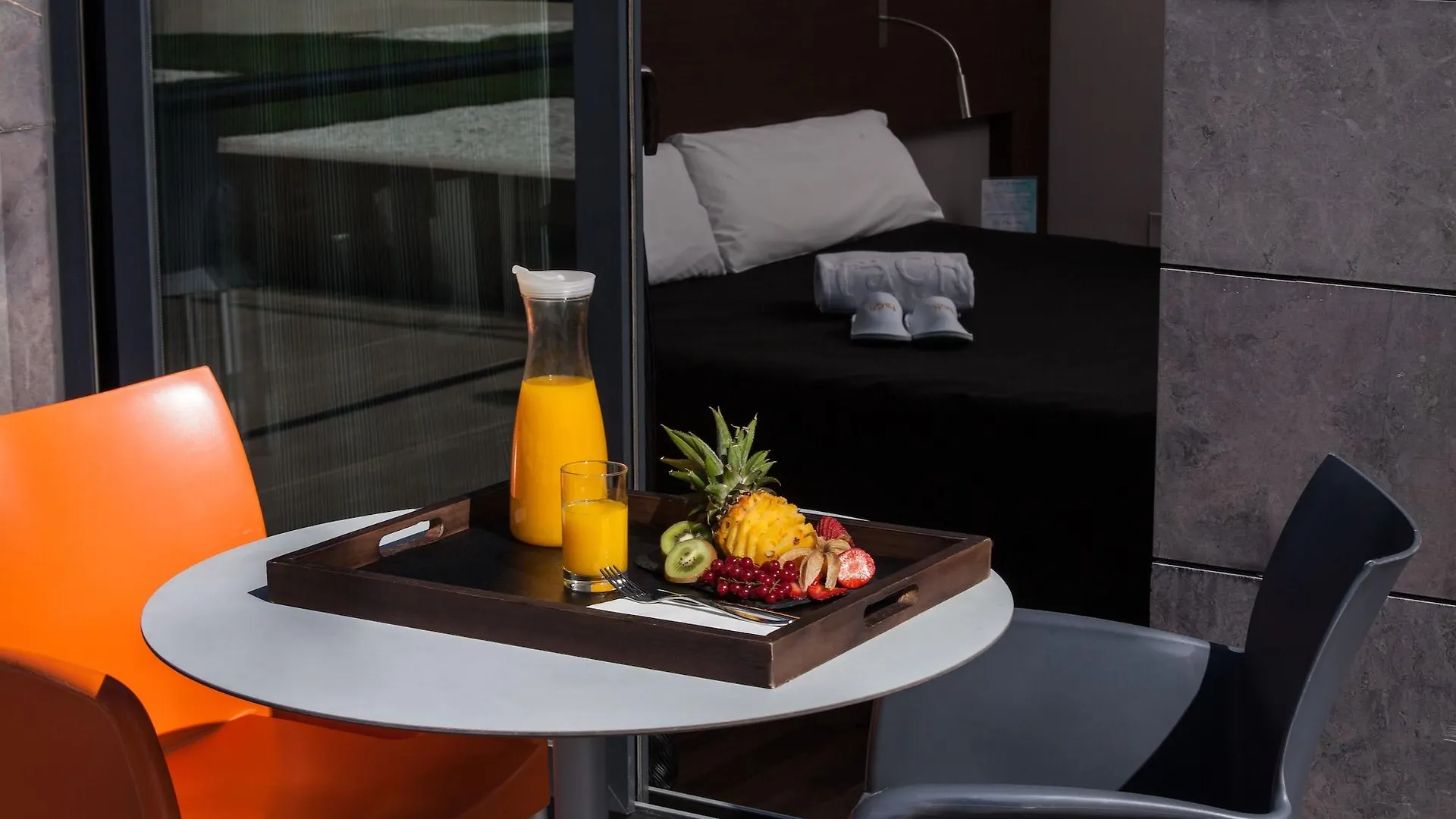 Tach Madrid Airport Hotel