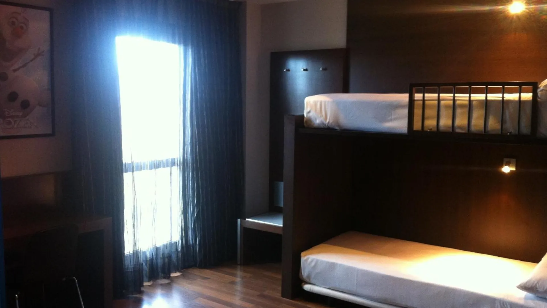 Tach Madrid Airport Hotel